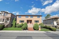 Building Photo - 2413 Hammett Ave