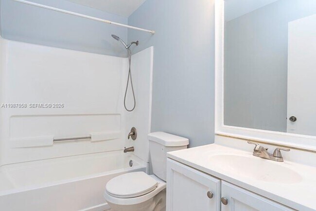 Building Photo - 815 Boynton Beach Blvd