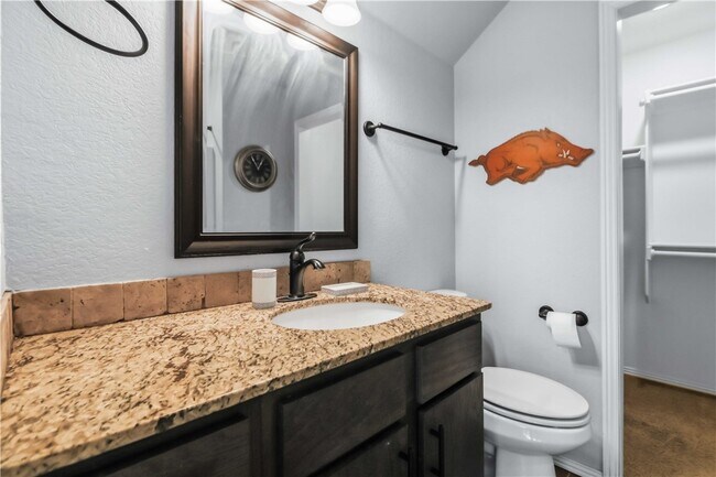 Building Photo - 1299 N Sicily Ln