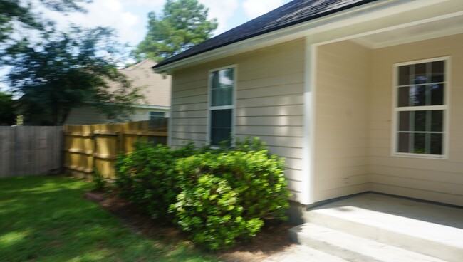 Building Photo - Adorable home in Hahira