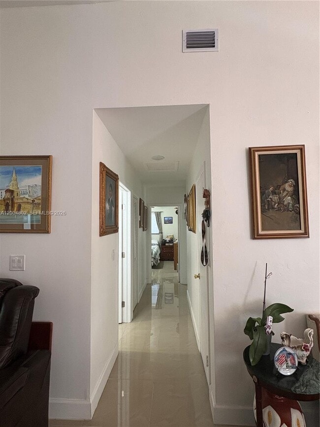 Building Photo - 8581 SW 29th St