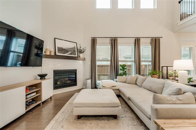 Building Photo - 3618 River Trail