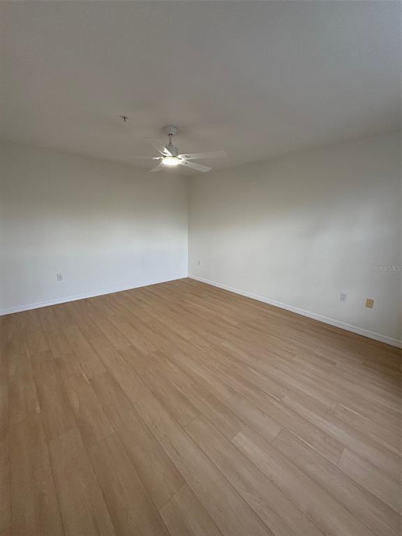 Building Photo - 13917 Fairway Island Dr