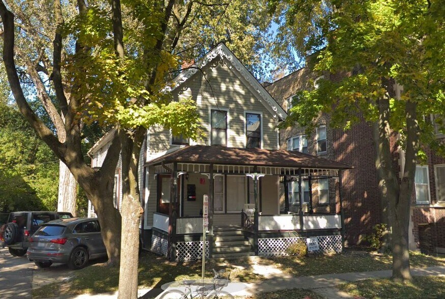 Building Photo - 711 Emerson St