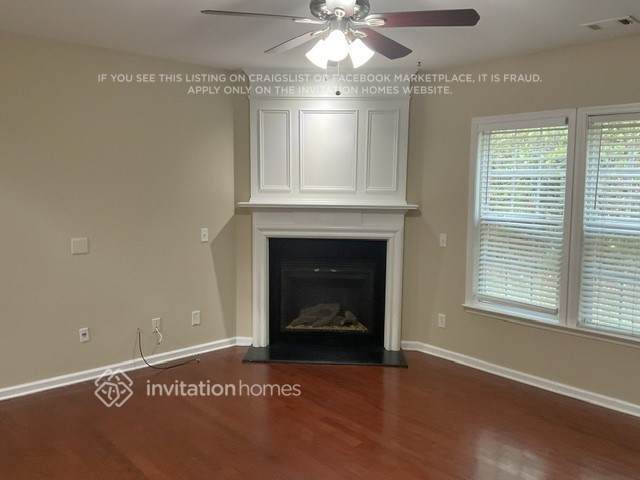 Building Photo - 3241 Welmingham Dr SW