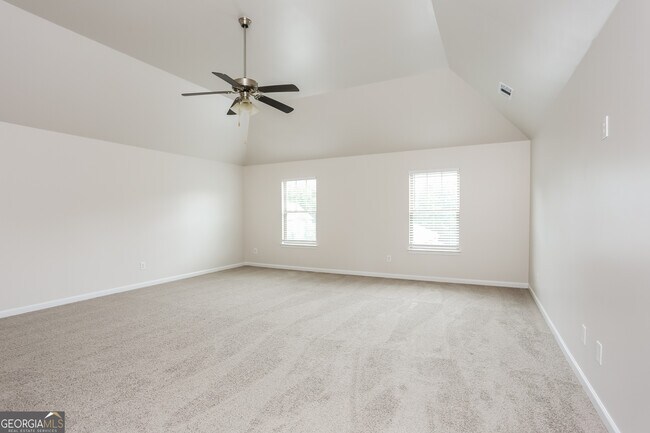 Building Photo - 12185 Centerra Dr