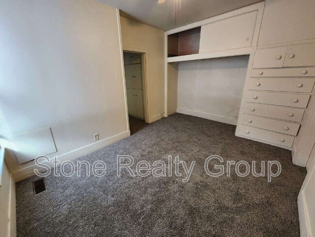 Building Photo - 1645 Spruce St