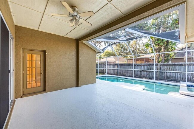 Building Photo - 2634 Brookville Dr
