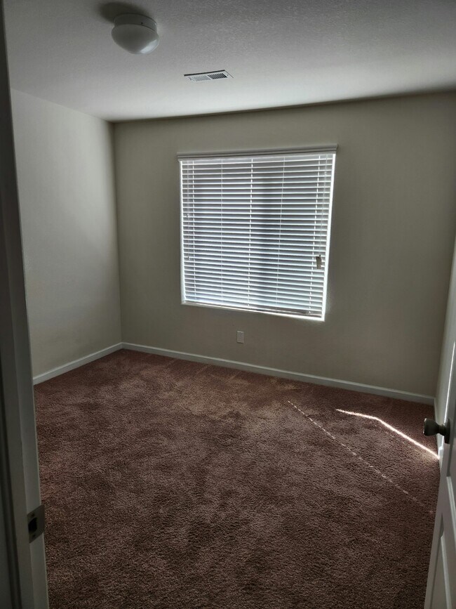 Building Photo - 10163 Seawolf Dr