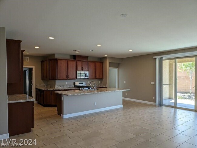 Building Photo - 11156 Rose Reflet Pl