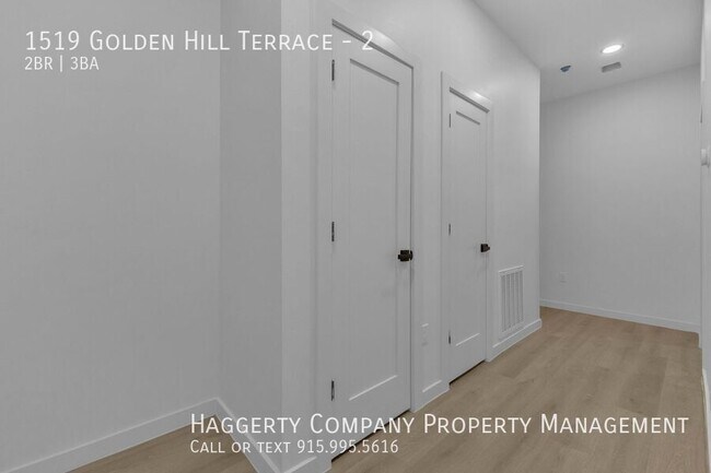 Building Photo - 1519 Golden Hill Terrace