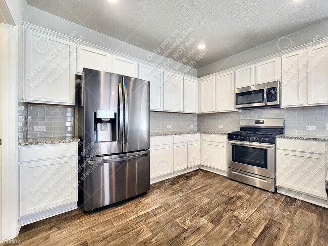 Building Photo - 4 br, 2 bath House - 210 Marimoor Dr