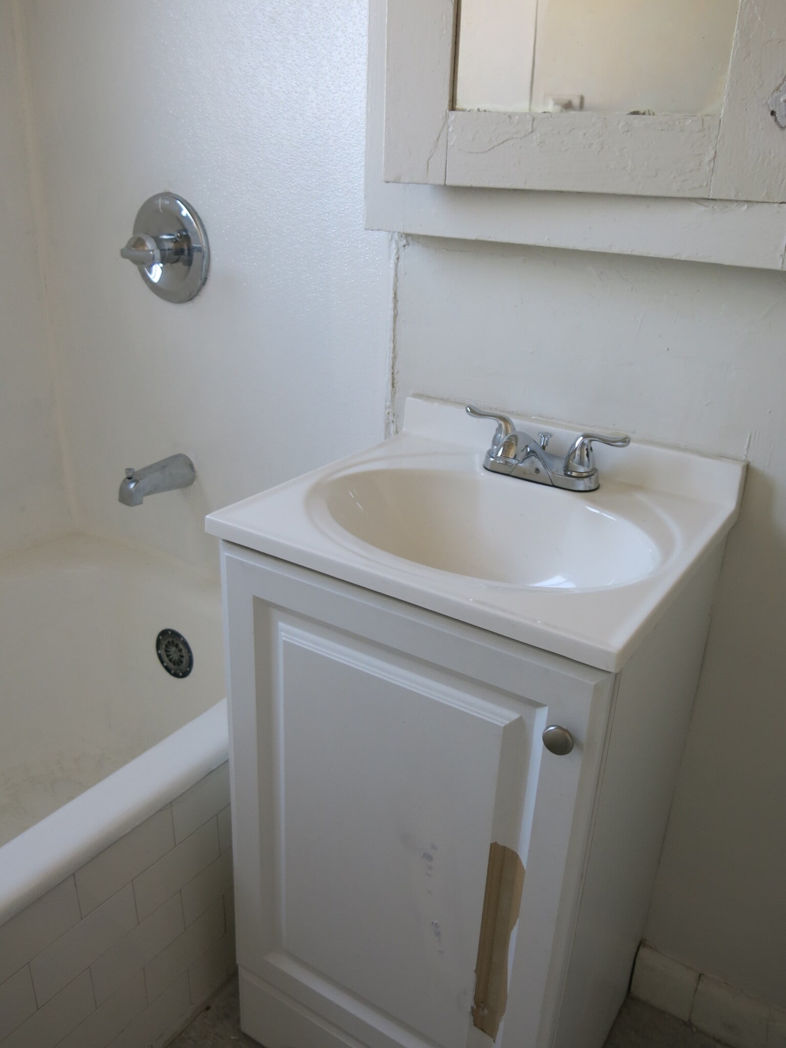 Building Photo - 606 N Occidental Blvd