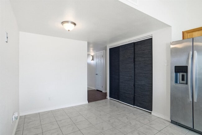 Building Photo - 4201 Keys Dr