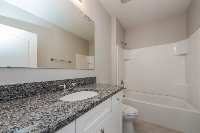 Building Photo - 1883 Green Dragon Dr