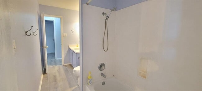 Building Photo - 749 Marino Ct