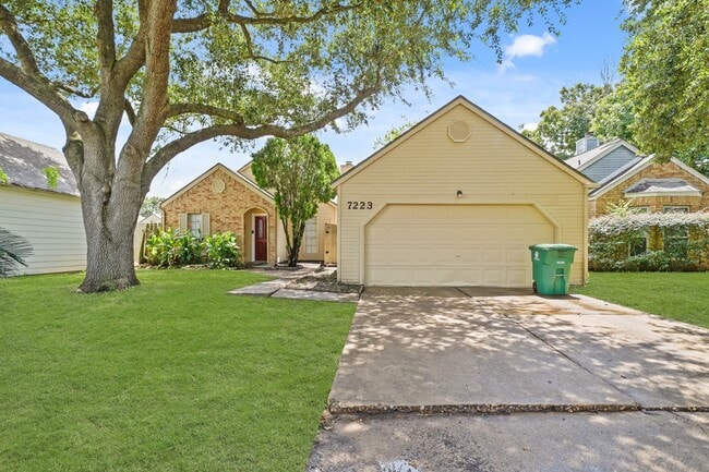 Primary Photo - 7223 Caddo Lake Ln