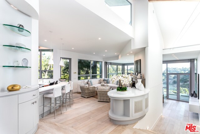 Building Photo - 28775 Sea Ranch Way