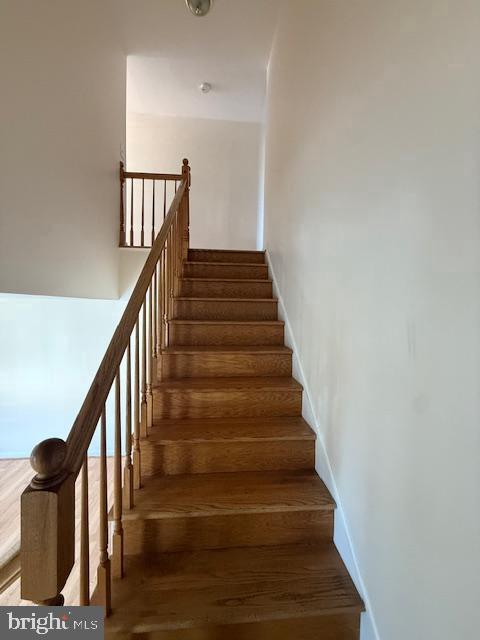 Building Photo - 2245 Eastern Ave