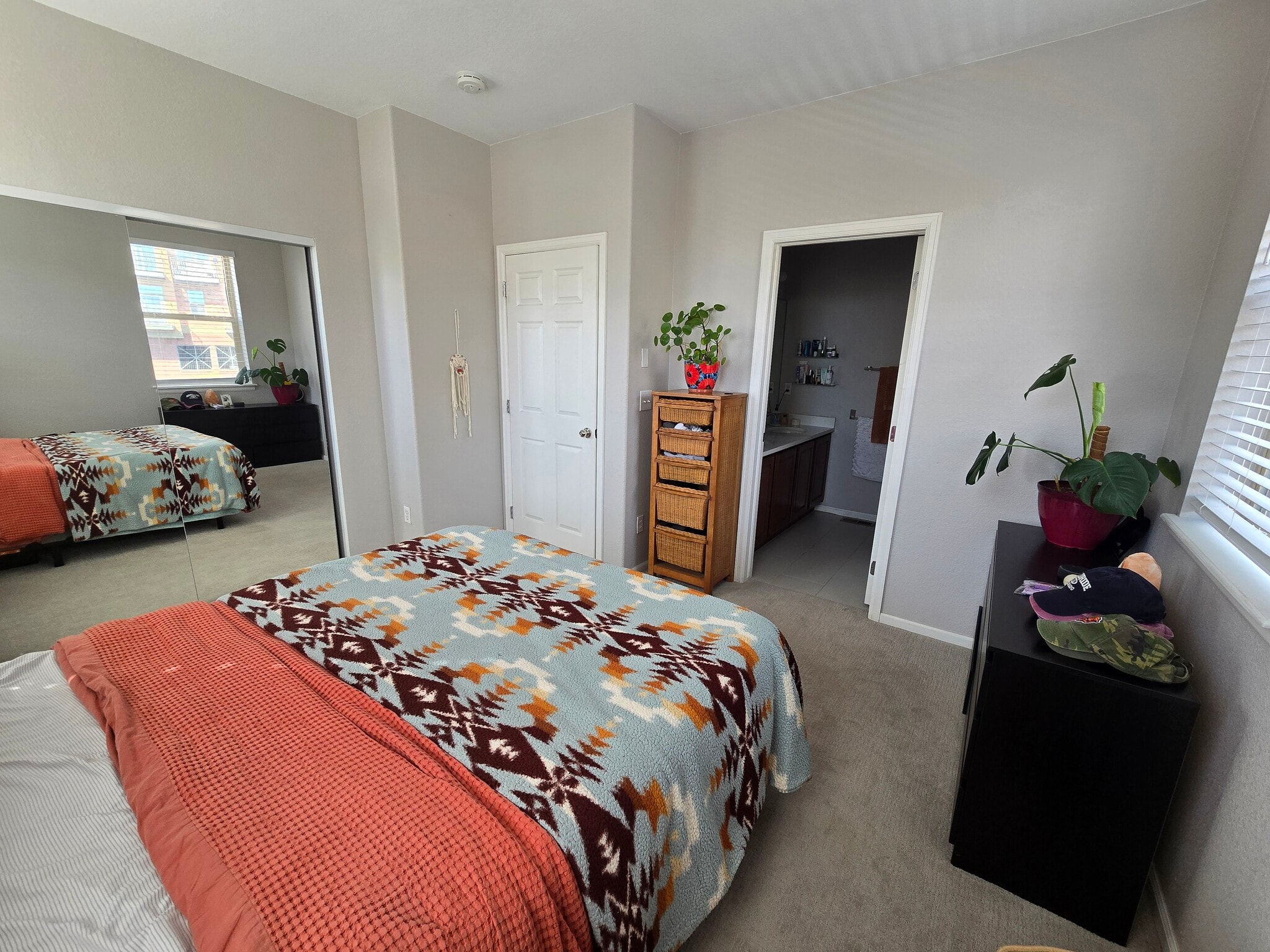 Building Photo - 5498 Zephyr Ct