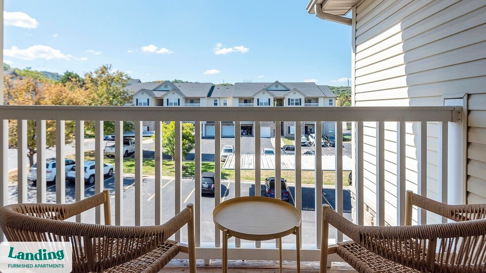 Building Photo - 400 Legends Terrace Dr