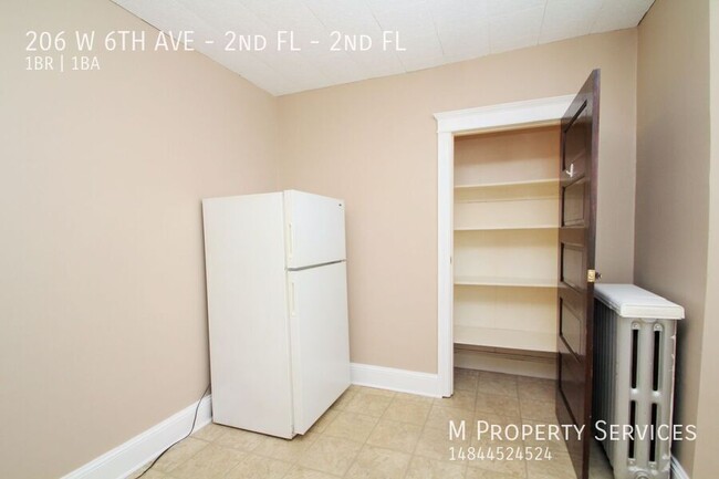 Building Photo - Charming One-Bedroom Apartment in a Prime ...