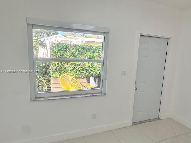 Building Photo - 1634 Fletcher St