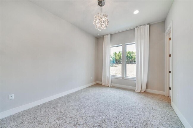 Building Photo - 6316 Bernia Dr