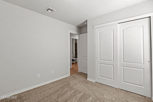 Building Photo - 14545 Faxon Yucca Ave