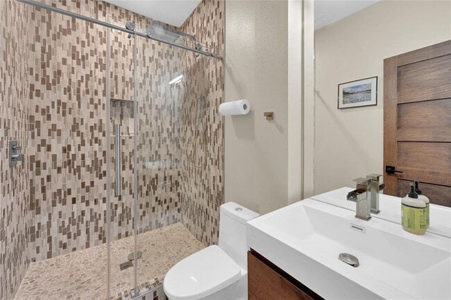 Building Photo - 16514 Barker Ranch Ct