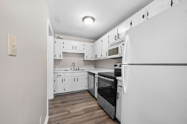 Building Photo - 1539 Hugh Hunter Rd