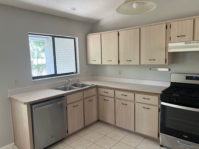 Building Photo - 9517 Fitzsimmons Dr