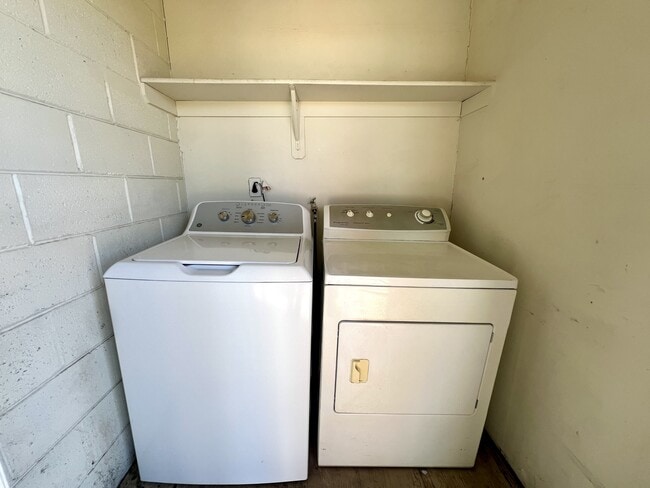 Building Photo - 2821 N Columbus Blvd