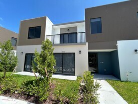 Building Photo - 14560 SW 261st Ter