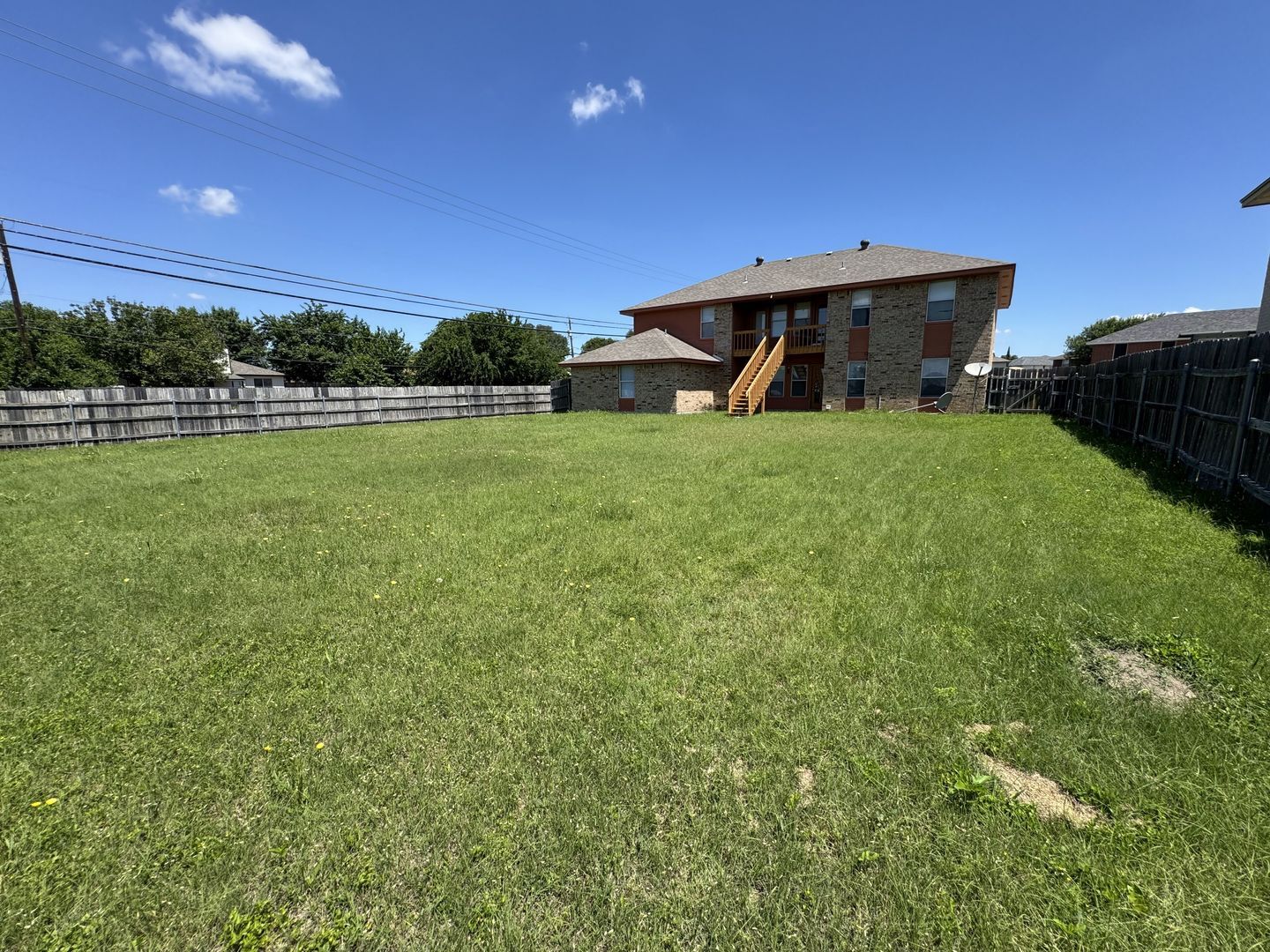 Building Photo - 5702 Greengate Dr