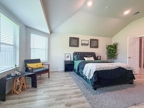 Building Photo - 6651 Fiddlewood Thicket Ln