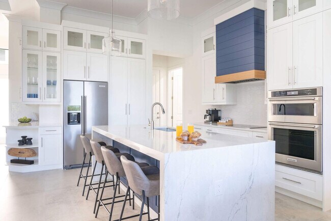 Building Photo - 1412 Leland Way