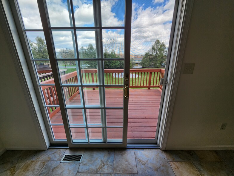 Building Photo - 513 Northstar Dr