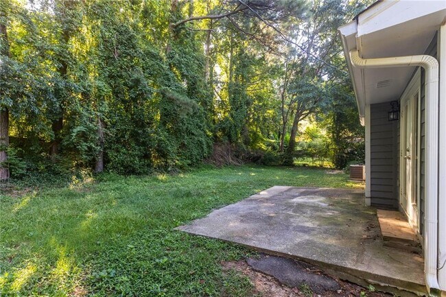 Building Photo - 1285 Coronada Dr