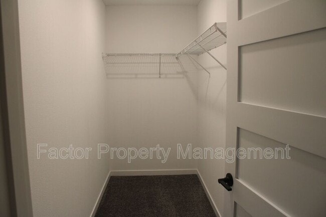 Building Photo - 3124 Scotch Ln