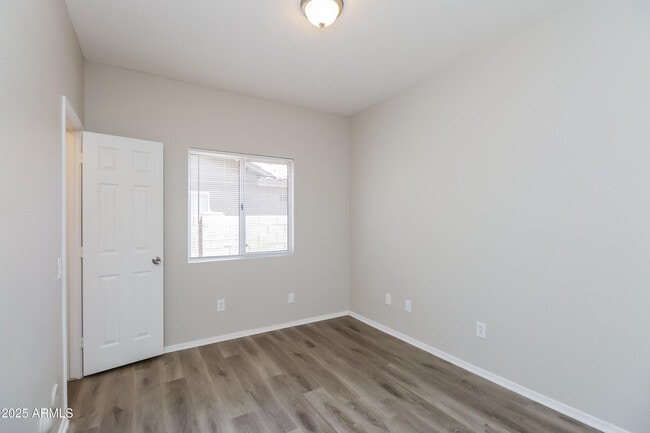 Building Photo - 1280 W Geronimo Pl
