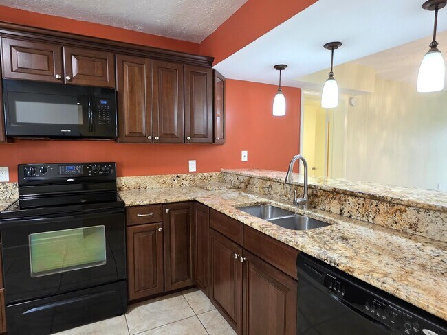 Building Photo - 2721 Village Blvd