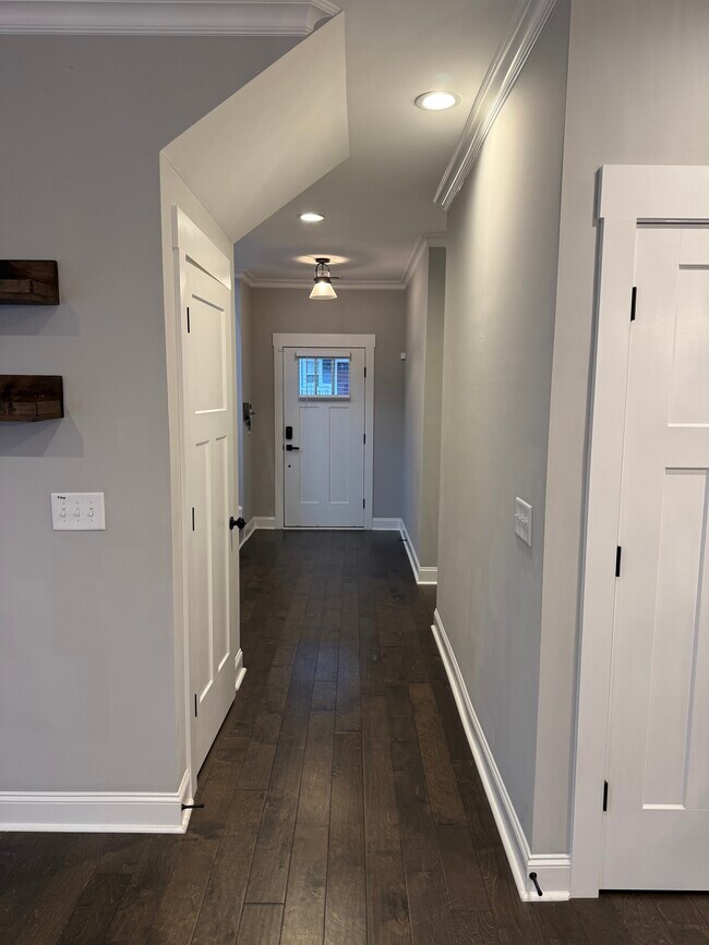 Building Photo - Andrews House