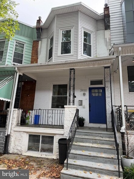 Building Photo - 2930 Nicholas St