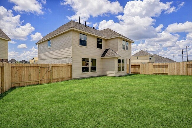 Building Photo - 2706 Painted Sunrise Trail