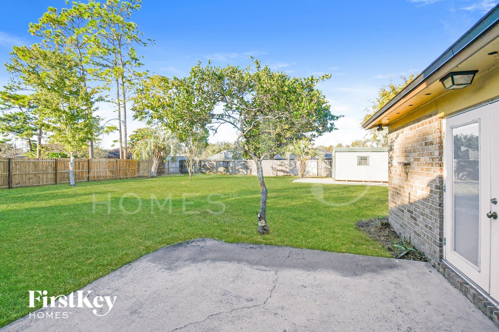 Building Photo - 2462 Ridgecrest Ave