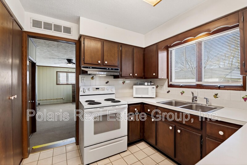 Building Photo - 4646 Susy Ln