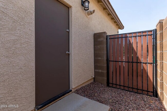 Building Photo - 17127 W Alice Ave