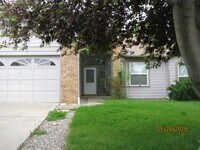 Building Photo - Spacious Single Family Home with a Beautif...