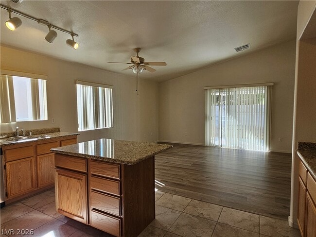 Building Photo - 3519 Ocatillo Mesa Way